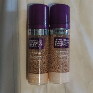 COVERGIRL Simple Ageless Skin Perfector Essence